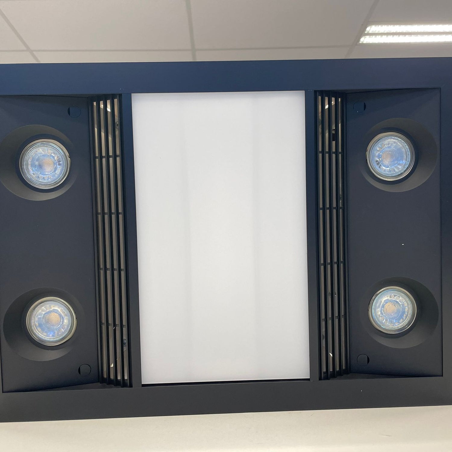 inferno-bathroom-halogen-heat-fan-lt-bla