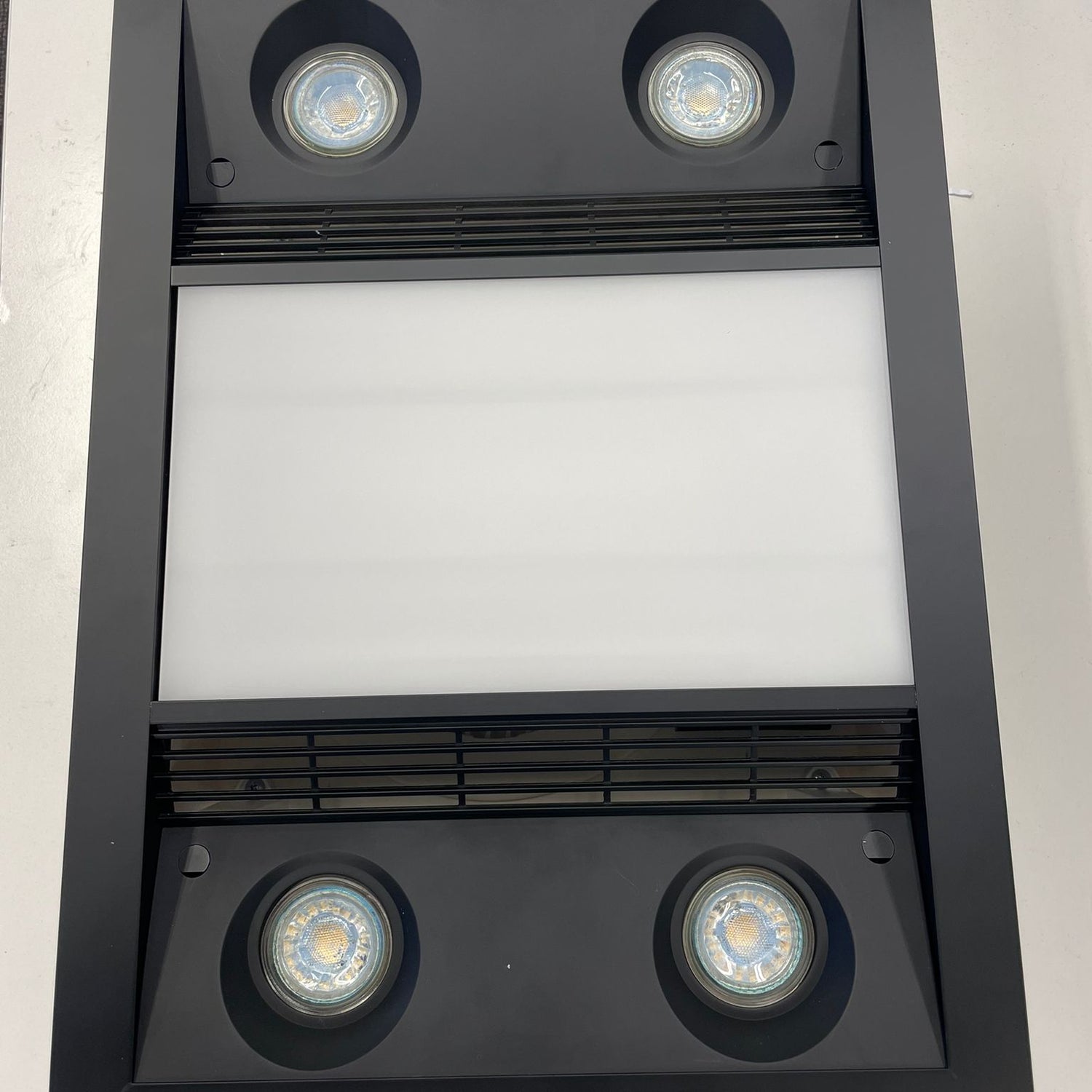 inferno-bathroom-halogen-heat-fan-lt-bla