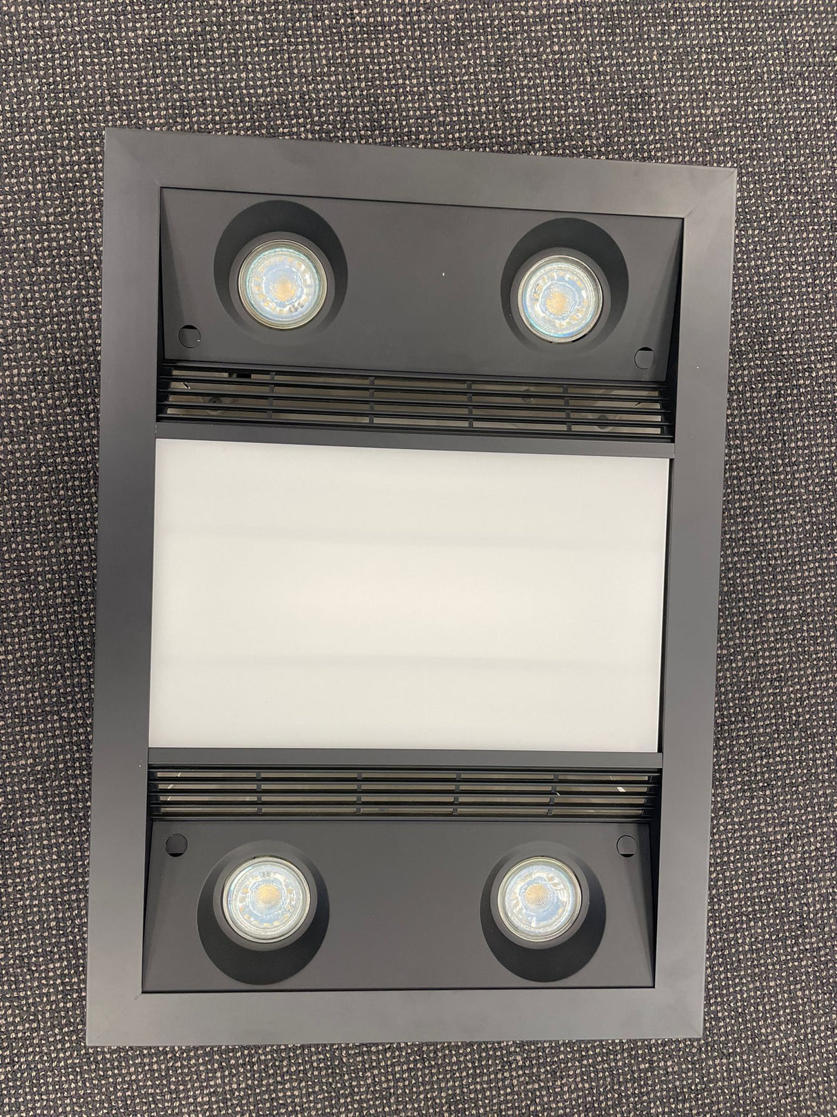 inferno-bathroom-halogen-heat-fan-lt-bla