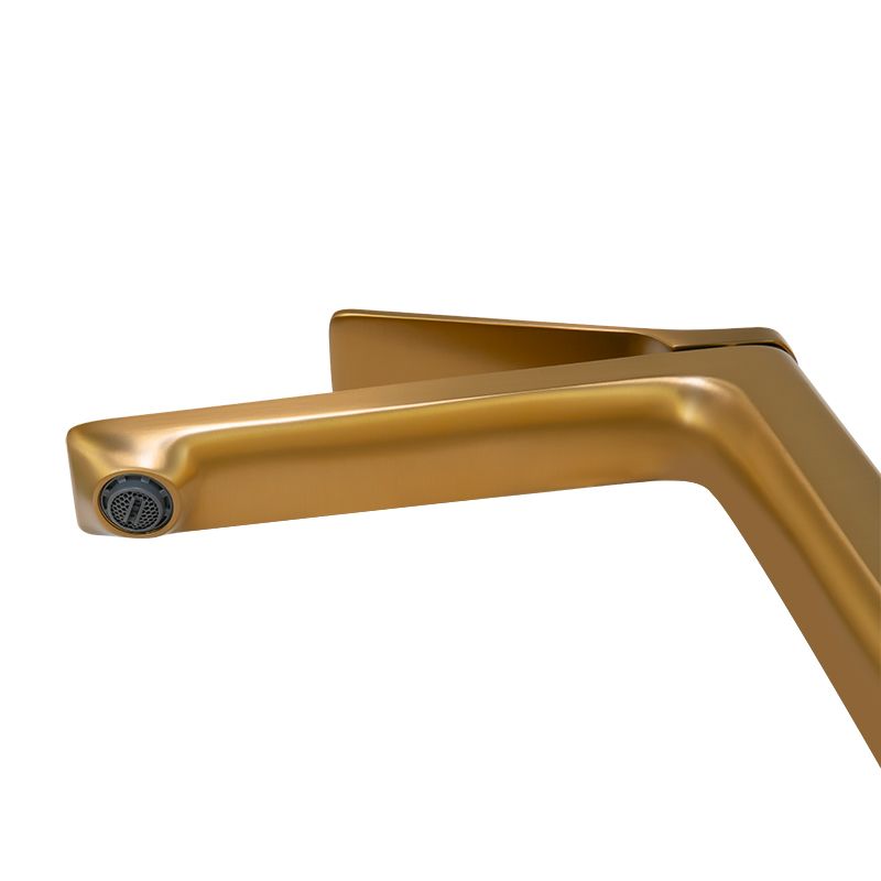 AQU RUSHY Tall Basin Mixer - Brushed Brass