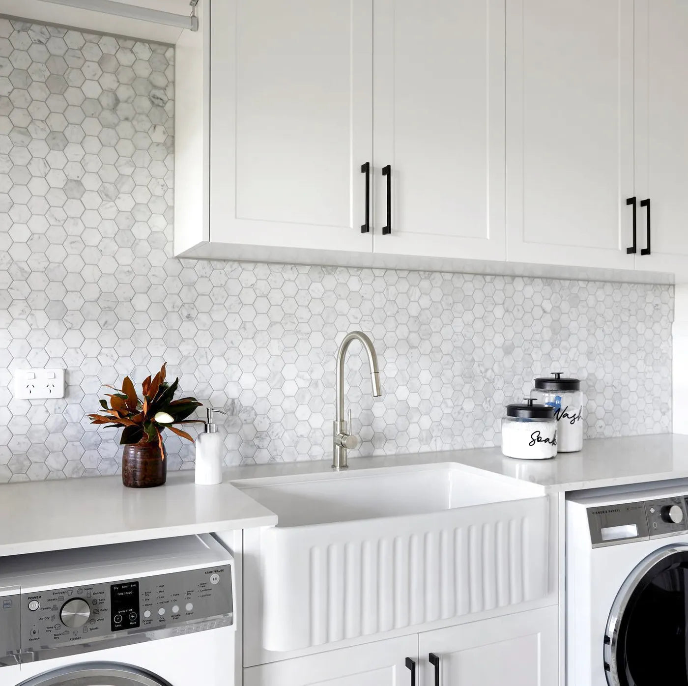 HAMPSHIRE Butler / Farmhouse Sink 616x465x256mm